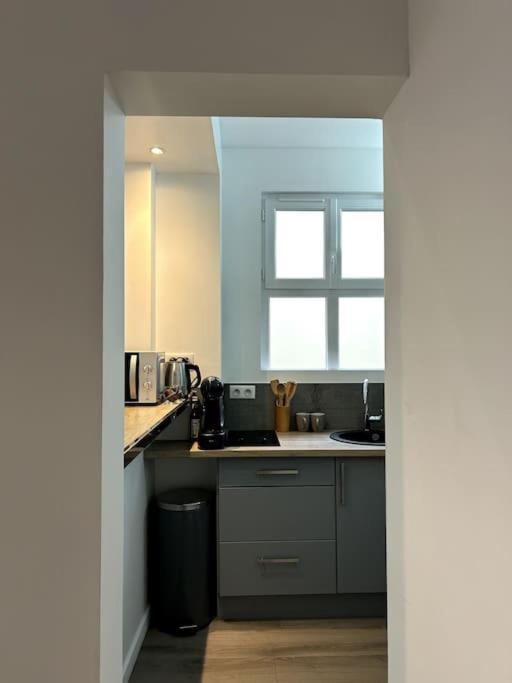 Apartamento Le Petit Paris Compiègne Exterior foto